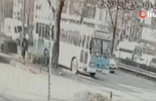 Bursa saldırı anının görüntüleri ortaya çıktı! Otobüsün tam arka kısmında patlıyor