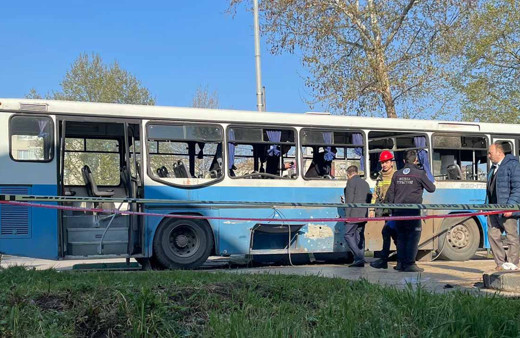 Bursa'da gardiyanların otobüsüne terör saldırısı! Şehidin ismi belli oldu yaralılar var