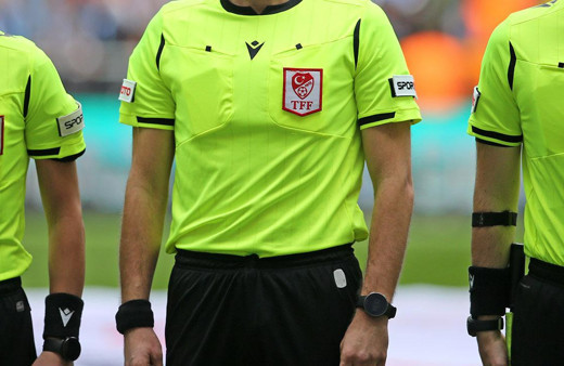 Yeni MHK'den flaş karar! 13 hakemden biri geri döndü