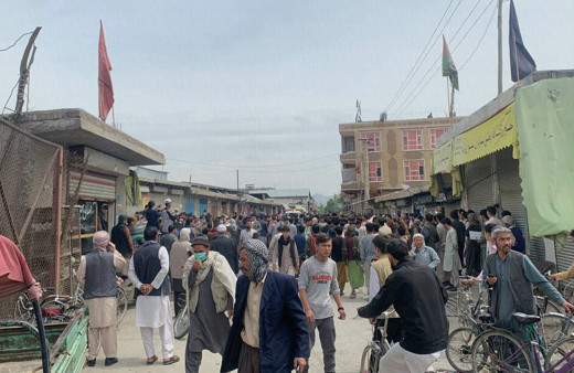 Afganistan'da camiye bombalı saldırı! Onlarca ölü ve yaralı var