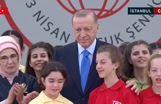 Cumhurbaşkanı Erdoğan 23 Nisan etkinliğinde konuştu çocuklara bu tavsiyeleri verdi