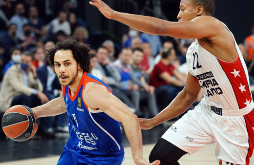 Olimpia Milano'yu deviren Anadolu Efes'ten Final Four'a dev adım