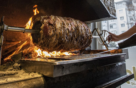Erzurum'un tescilli lezzeti: Cağ kebabı! Ustası en makbul olanını açıkladı