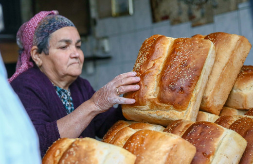 İzmir Tire'de üretiliyor! 1 hafta bayatlamıyor bu ekmeği farklı kılan bakın ne