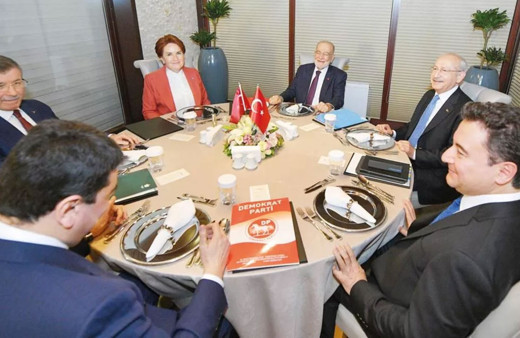 Meral Akşener’den Ali Babacan yorumu! ‘Bilmiyorum’ diyerek açıkladı