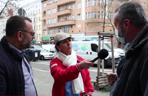 Türkler zevklerinden ekmek kuyruklarında bekliyor! Almanya'daki sokak röportajı Twitter'da olay oldu