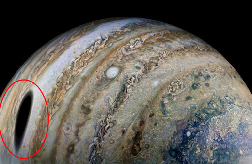 Dev gölge görüntülendi! NASA paylaştı: Bilim dünyasını şaşırtan olay