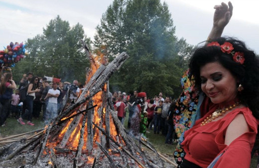 Hıdırellez ne zaman 2022 kutlanıyor gelenekleri neler ne yapılır?