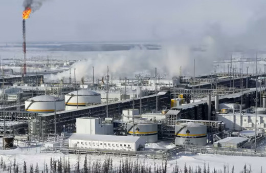 Hindistan ambargoyu paraya çevirdi Rus petrolü fırsatını kaçırmadı