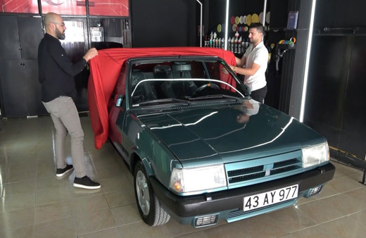  Fabrikadan çıktığı gibi! Tofaş Doğan SLX'e istediği fiyat dudak uçuklattı