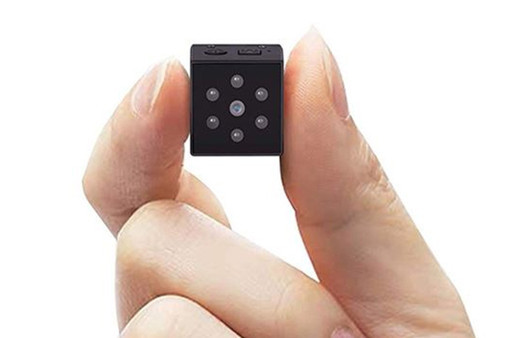 Hizmetliden şüphelendi gizlice izledi! Emsal kameralı takip kararı