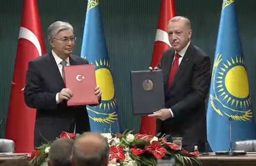 Türkiye ile Kazakistan arasında 15 anlaşma imzalandı! Ticarette yeni hedef belirlendi