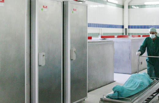 ABD'de morgda yaşananlar ülkeyi ayağa kaldırdı; aralarında bebekler bile var!