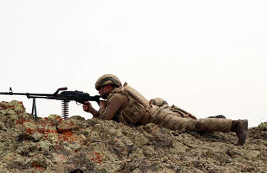 Milli Savunma Bakanlığı açıkladı! Hudut karakoluna yapılan saldırı sonucu 1 asker şehit düştü