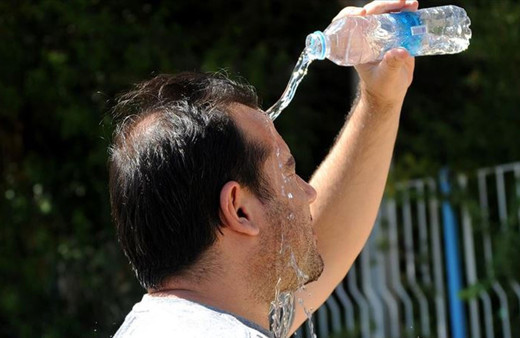 Kavurucu Eyyam-ı bahur sıcakları geliyor! İşte uzmanlardan sıcaklarda uzak durmanız gerekenler
