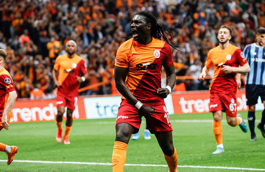 Adana Demirspor'u deviren Galatasaray taraftarına galibiyetle veda etti