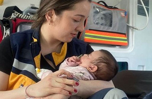 ATT Büşra'nın bulduğu Nisa bebekle ilgili çarpıcı detay! Mahkeme ismini değiştirdi anneannesi kabul etmedi