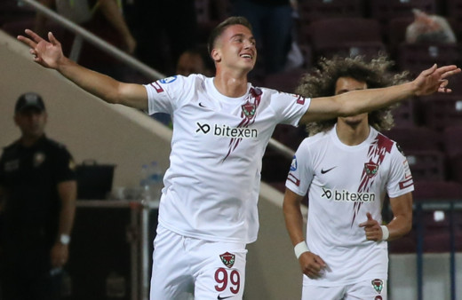 Hatayspor geriye düştüğü maçta Giresunspor'u farklı geçti