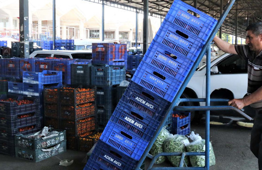 Meyve sebze fiyatlarında yüz güldüren haber geldi İşte domates, salatalık, patlıcanda son durum
