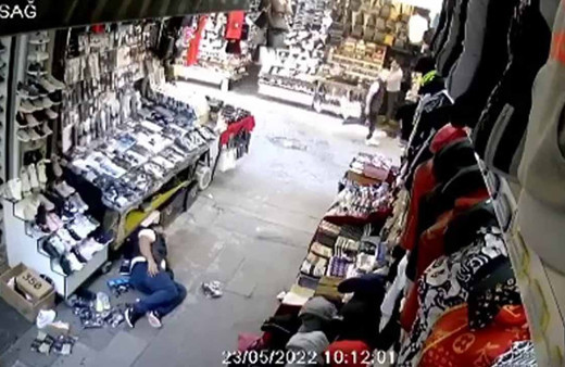 Beyazıt'ta esnafların çatışmasının yeni görüntüleri çıktı