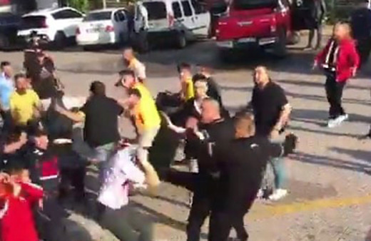 Türkiye Kupası finali öncesi dinlenme tesisleri savaş alanına döndü! İki takım taraflarları çatıştı