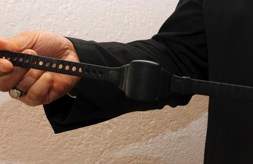 Elektronik kelepçeyle kadına şiddetla mücadelede büyük başarı