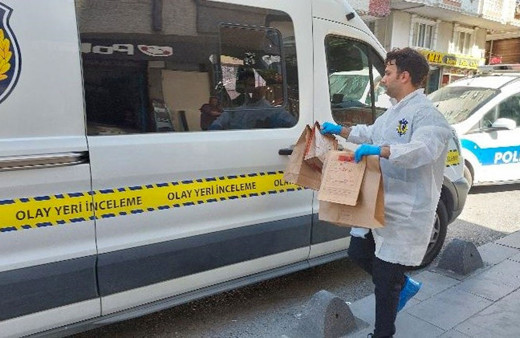 Kuyumcu aracından çaldıkları 9 kilo altını eritirken yakalandılar