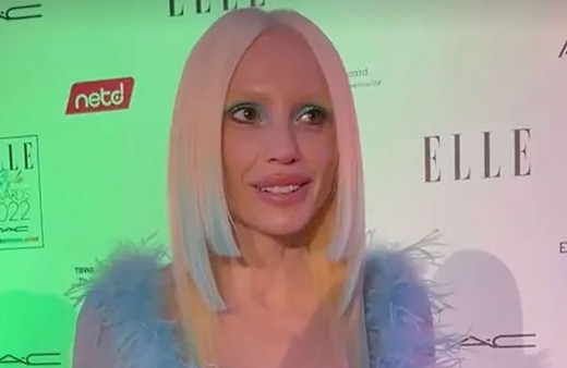 Gülşen'in yeni tarzına yorum yağdı Bakın en çok kime benzetildi...