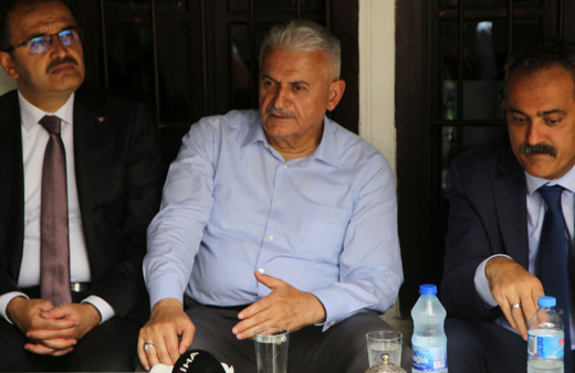 AK Parti Genel Başkanvekili Binali Yıldırım: İçeride ve dışarıda teröristi yok etmek asli görevimizdir