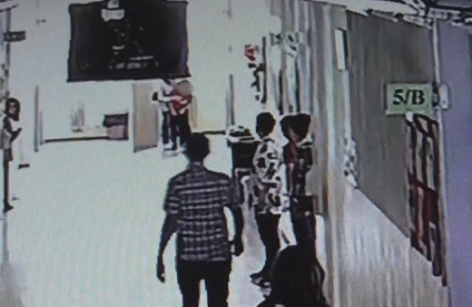 Korku dolu dakikalar! Nefes borusuna şeker kaçan çocuğu öğretmeni kurtardı