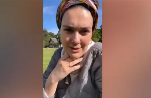 Bergüzar Korel'e tepki: 'Vatanım Sensin' diye parayı cukkaladı, şimdi herkesi İngiltere'ye çağıyor