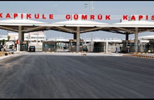 Yaz sezonu açıldı gurbetçiler kapıya dayandı! Kapıkule'de gurbetçi trafiği