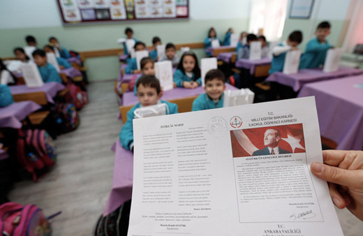 Okula bir kez bile gitmeyen yabancı uyruklulara karne mi verilecek? Açıklama geldi