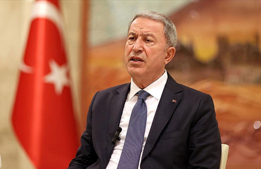 Suriye'nin kuzeyine olası harekat! Bakan Akar'dan flaş açıklamalar