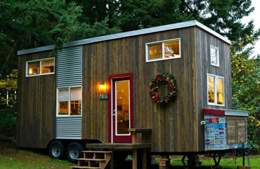 Kira vermekten bıkan kadın minik bir bütçeyle hayalindeki evi yaptı