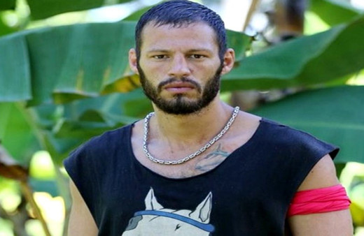 Survivor Avatar Atakan'ın ailesi hakkında sır perdesi aralandı! İddialı ve başarılı yarışmacının ailesi hakkında bilinmeyenler..