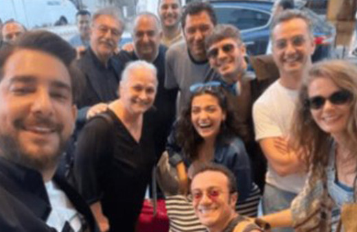 "Camdaki Kız" ekibi sezon finali öncesi tatile gitti! Ortaya renkli görüntüler çıktı