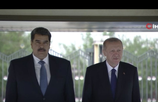 Erdoğan, Venezuela Devlet Başkanı Maduro'yu resmi törenle karşıladı