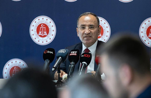 Bakan Bekir Bozdağ'dan kira düzenlemesine ilişkin flaş açıklama! Tarihi üstüne basa basa söyledi