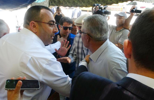 Davutoğlu’nun Malatya ziyaretinde ''çakal'' gerginliği! Apar topar camiye götürüldü