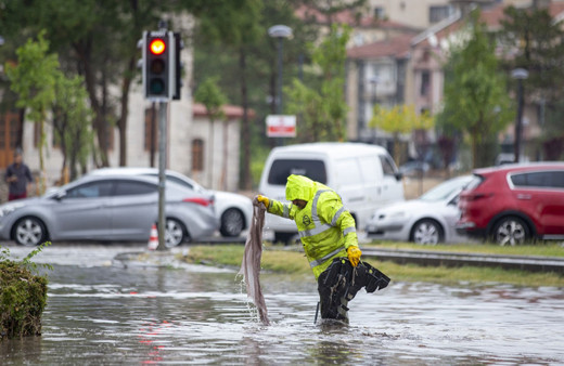 Meteoroloji illeri ve saati açıkladı! Yarına dikkat edin