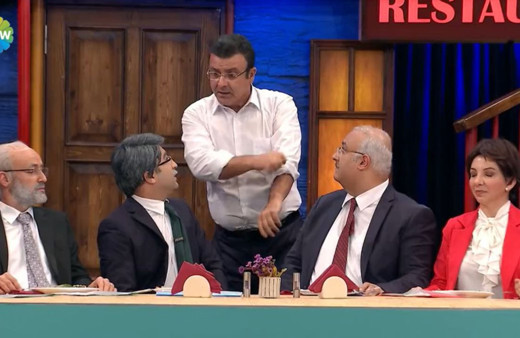 Güldür Güldür'ün 6'lı Masa skeci tam bomba! Ekrem İmamoğlu göndermesi olay