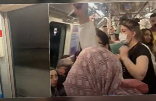 İstanbul'da skandal görüntü! Metro kapısı açık şekilde seferine devam etti