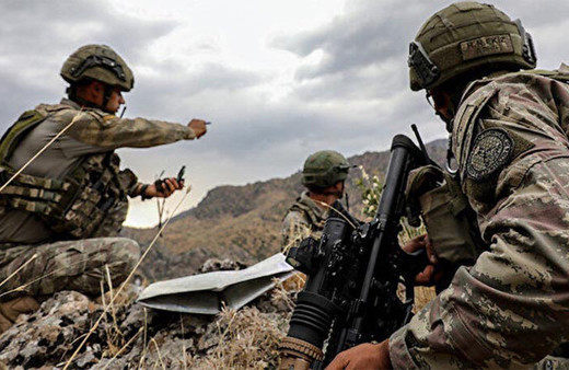 PKK'nın kökünü kazımak için Eren Abluka-17 operasyonu başladı