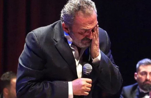 Acı haber az önce geldi! Yavuz Bingöl'ün halk ozanı annesi vefat etti