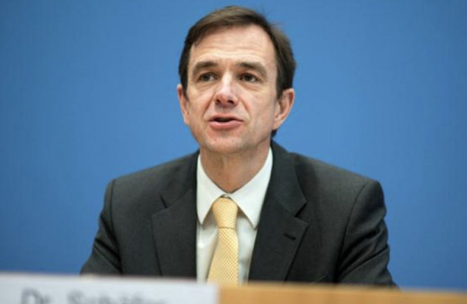 Almanya Dışişleri Sözcüsü: Türkler suçlu, Yunanlar masum