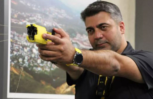 Öldürmeden etkisiz hale getiriyor! 'TASER-7' Türkiye'de