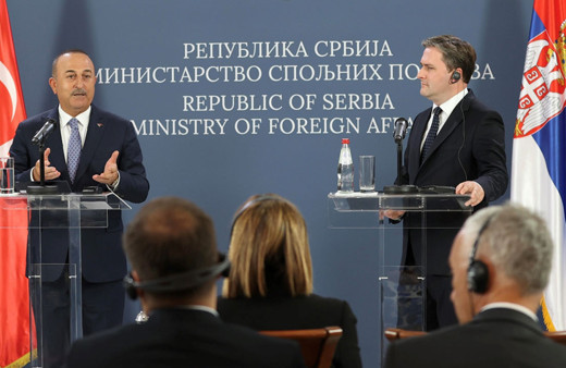 Sırbistan ile kimlikle seyahat dönemi! Çavuşoğlu duyurdu