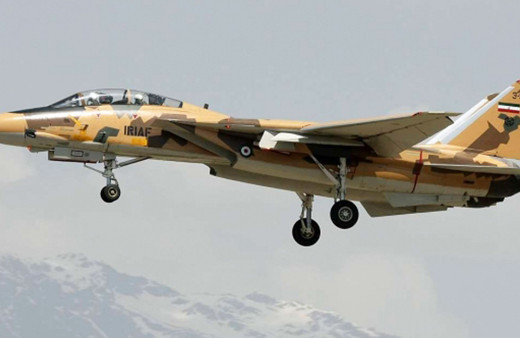 İran'da orduya bağlı F-14 savaş uçağı düştü