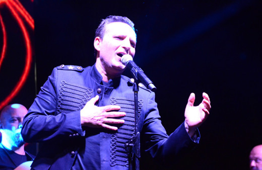 Rafet El Roman'ın Ferdi Tayfur taklidi olay oldu! Seyirciden tam not aldı